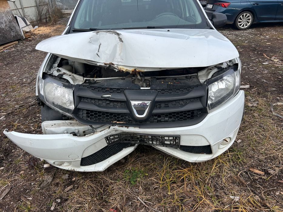 Dacia Logan ,avariat