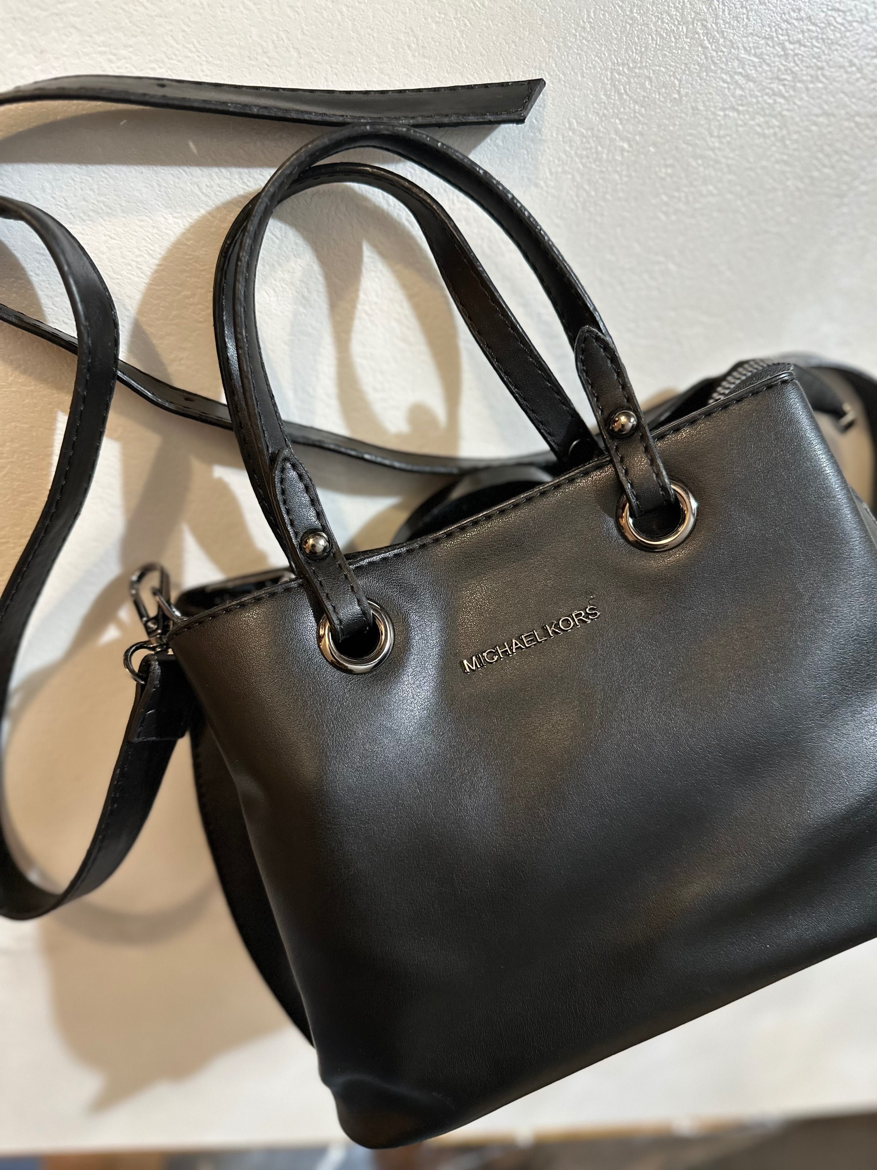 Дамска чанта Michael Kors