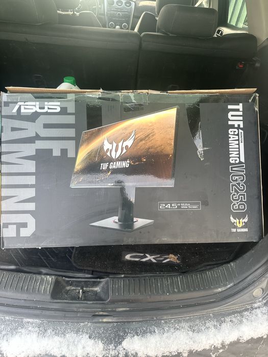 Продам манитор в отличном состояний