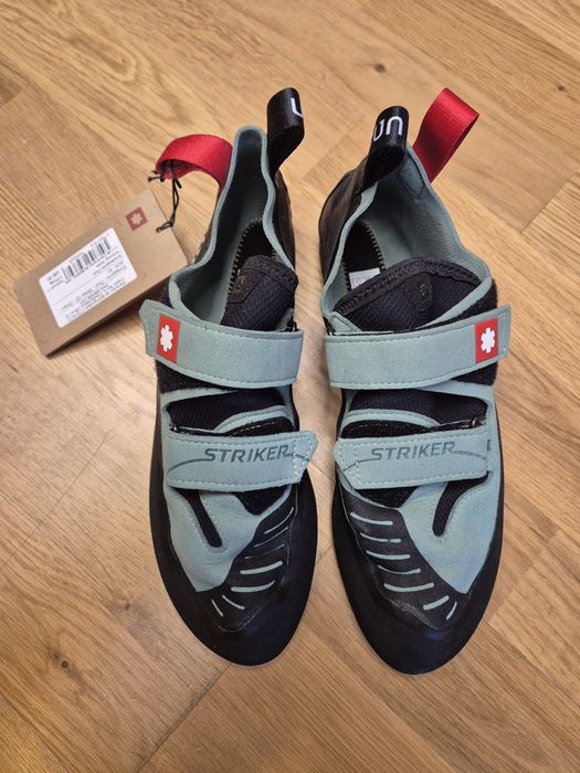 Продавам чисто нови еспадрили за катерене OCUN  Striker No. 43