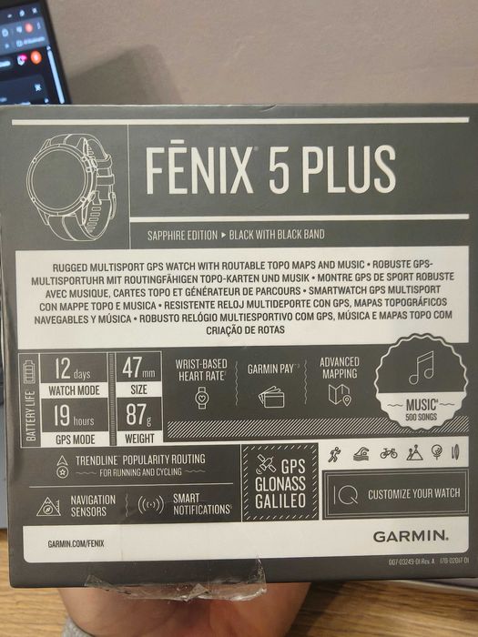 Garmin Fēnix 5 Plus Sapphire Edition (Пълен Комплект + Бонуси)