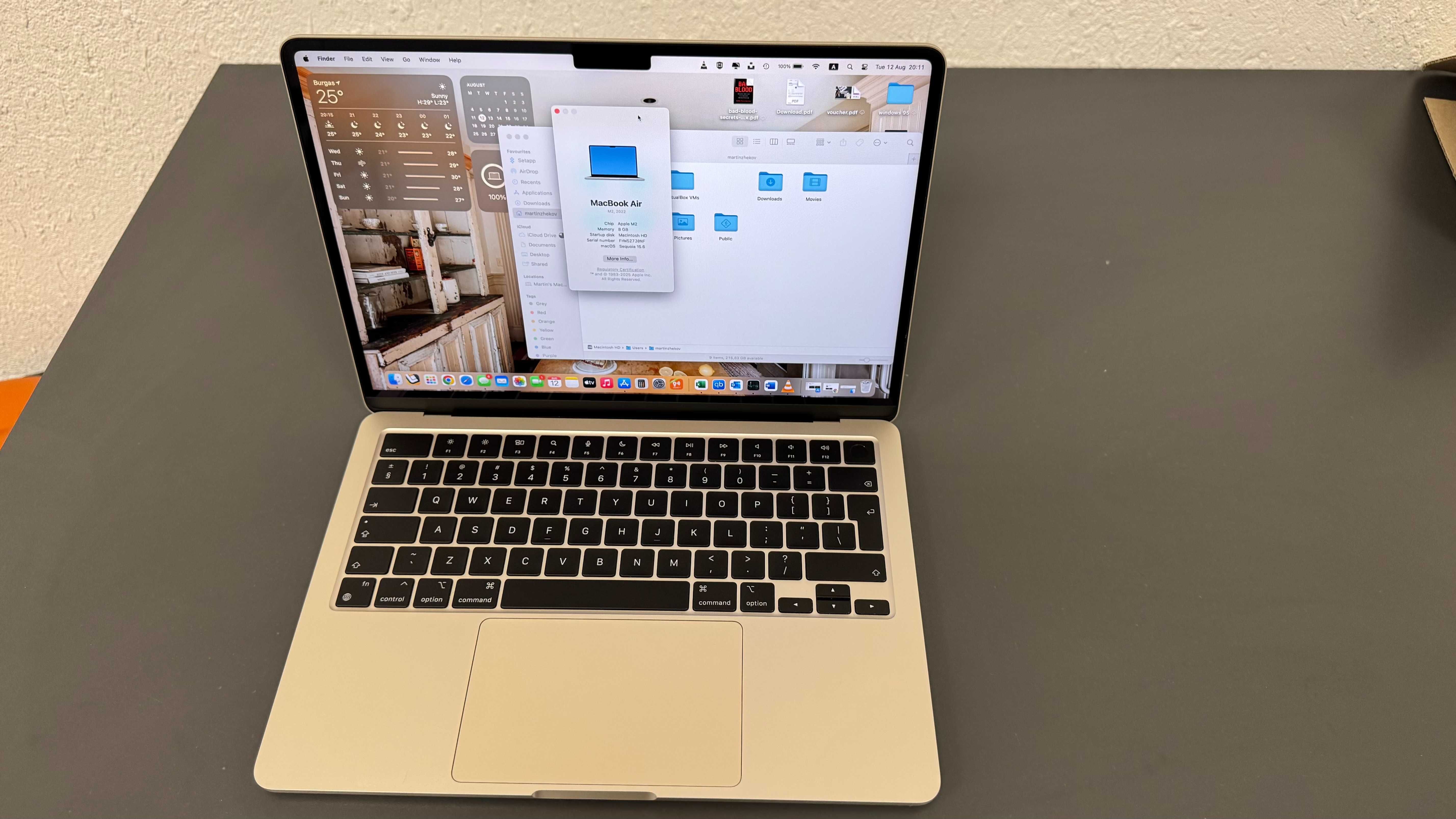 Macbook Air M2 Starlight