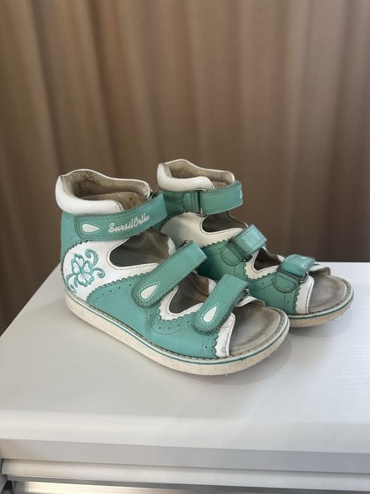 Продам детскую ортопедическую обувь Sursil ortho