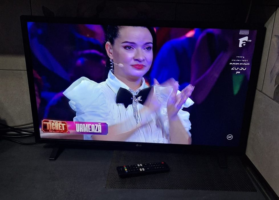 Televizor LG diagonala 80