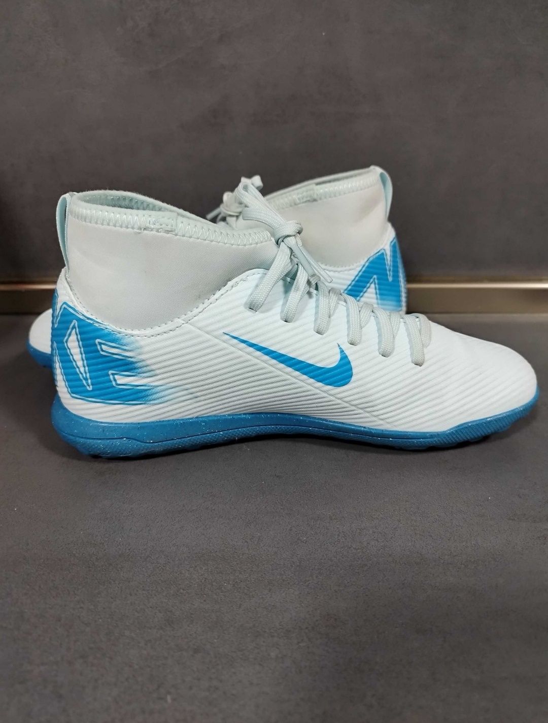 Футболни детски маратонки Nike