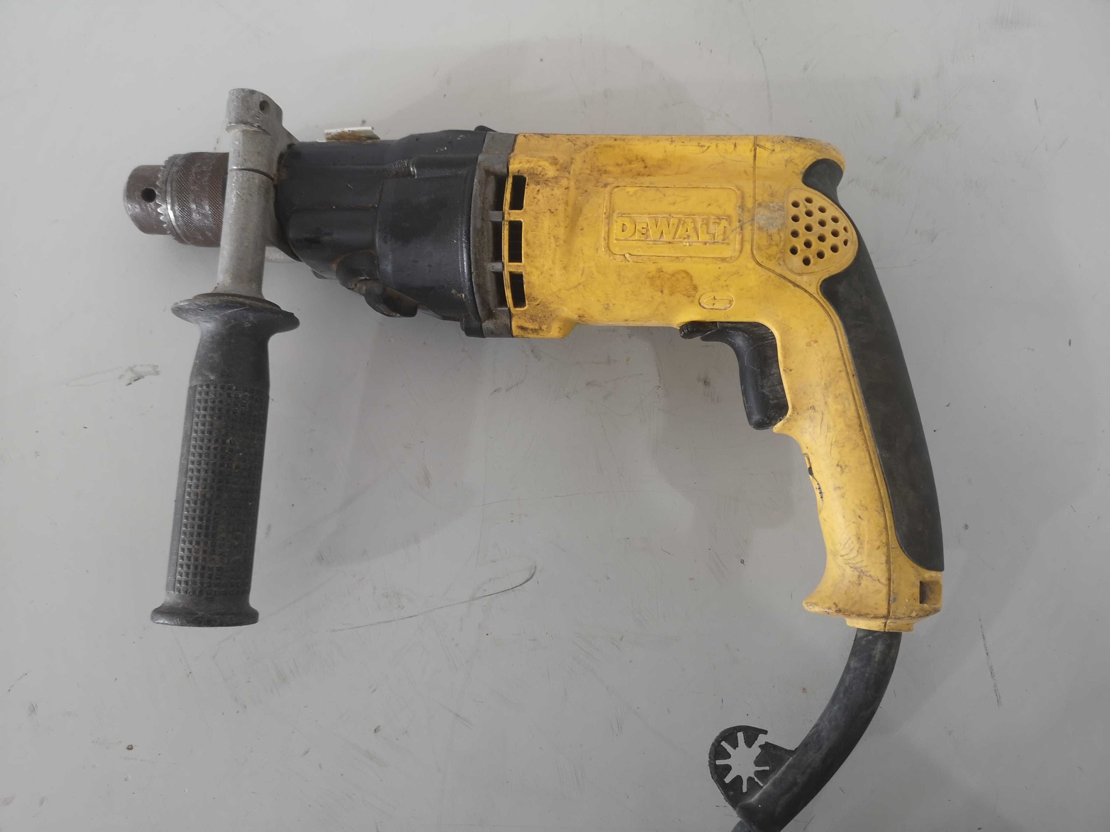 Бормашина - Dewalt 110V