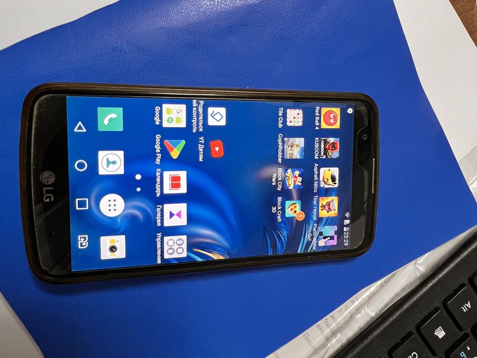 Продам LG К410