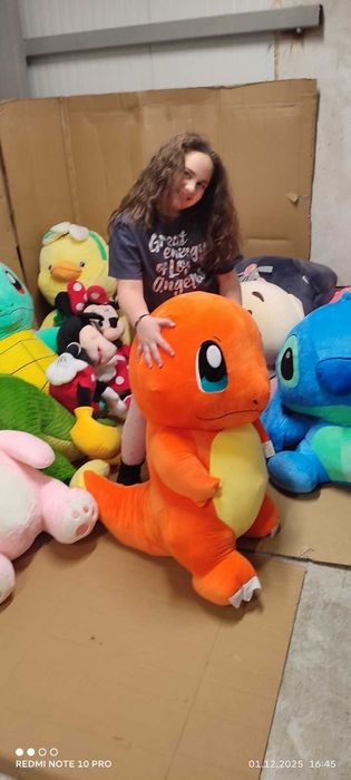 Големи плюшени играчки