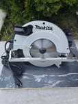 Circular mana Makita 5903