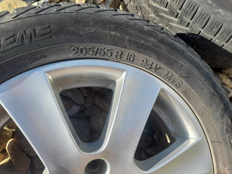 Jante aluminiu + cauciucuri 205/55 R16