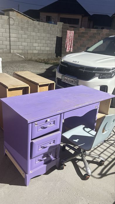 Стол кресло умывальник