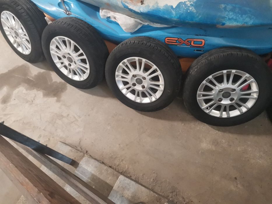 комплект джанти с гуми