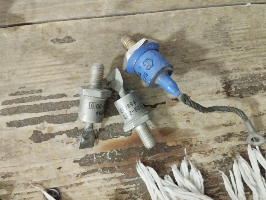 Диот диот сотилади