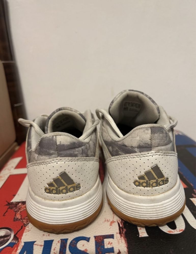 Adidasi Adidas femei