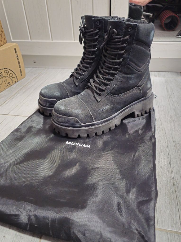 Ghete Balenciaga Striker boots bocanci 42 43