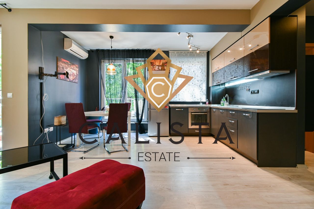 Дава се под наем Тристаен апартамент в София, Център - 110 кв.м за 875 € - Снимка #4