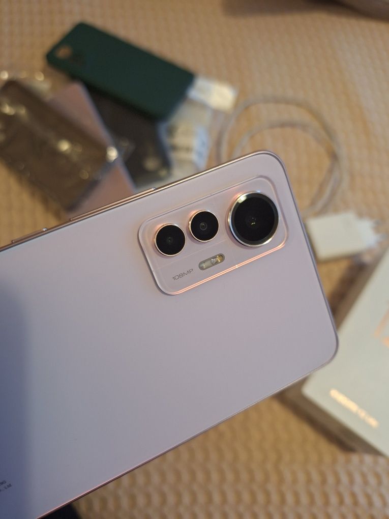 Xiaomi 12 lite розов като нов