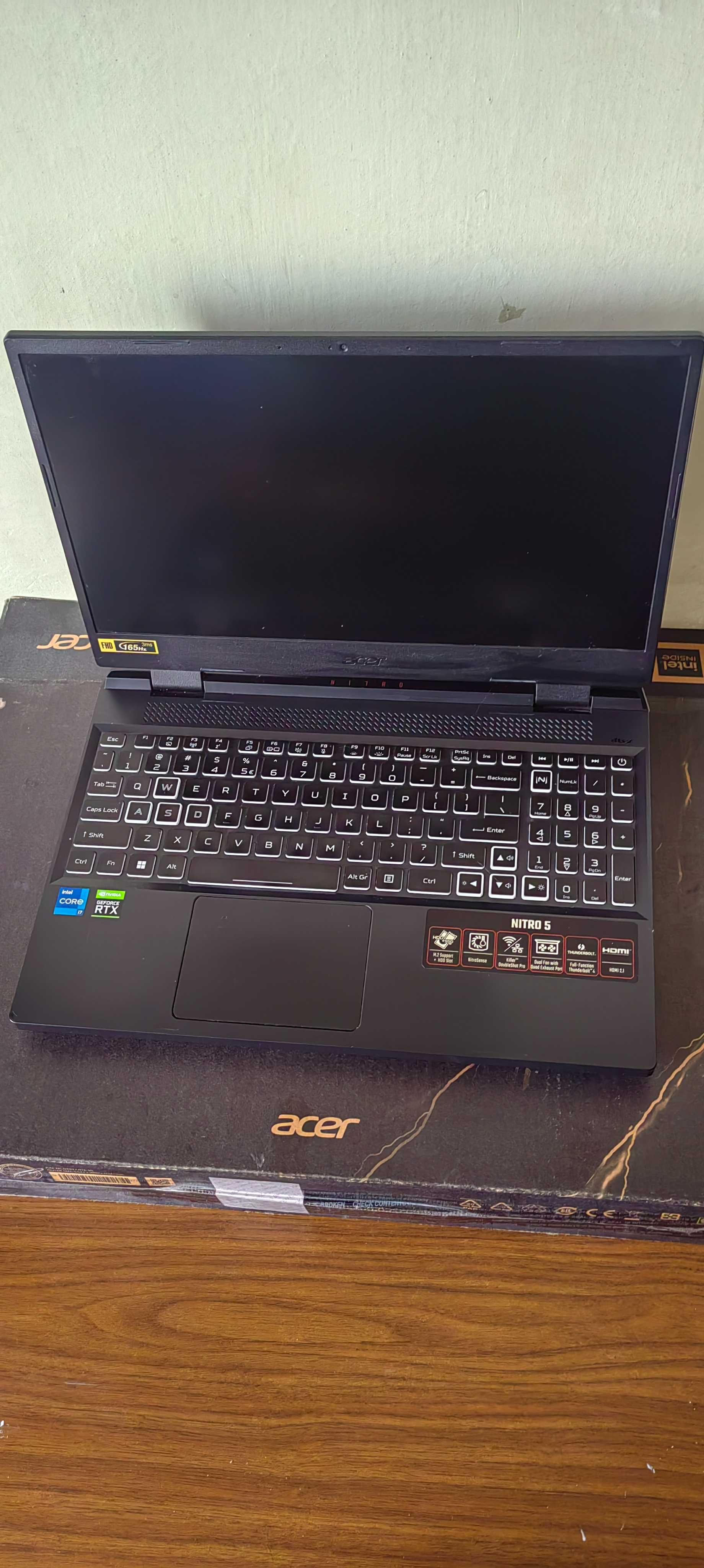 Acer NITRO 5 sotilad