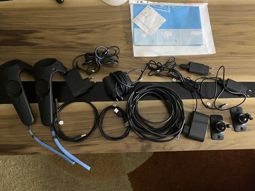 Продам VR Vive Pro starter kit