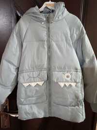 Куртка зимняя размер 120 подходит на девочку и мальчика