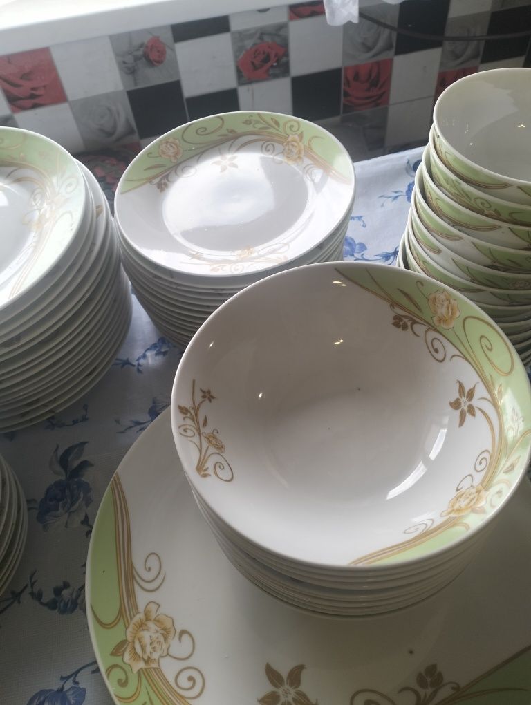 Продам  посуду разные