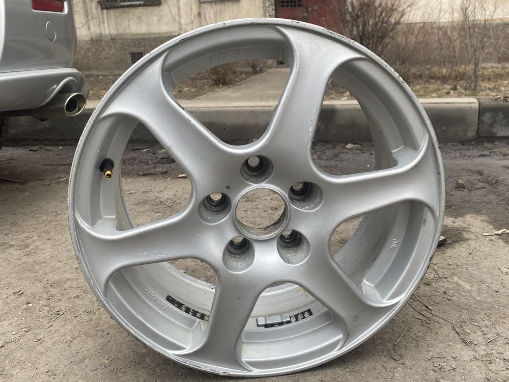 Продам диски r16 5x112