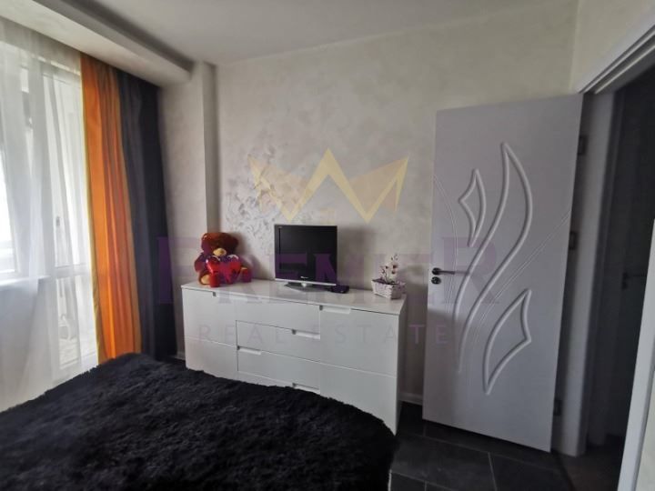 Дава се под наем Двустаен апартамент в Варна, Кайсиева градина - 60 кв.м за 510 € - Снимка #6