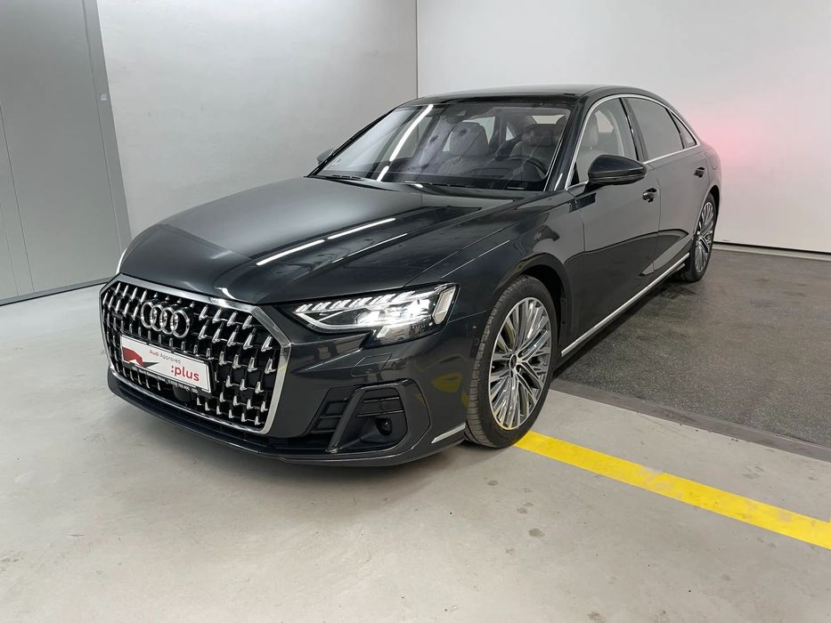 Audi A8 A8 60TFSIe, 462cp Plug in Hybrid, all wheel steering, Digital Matrix