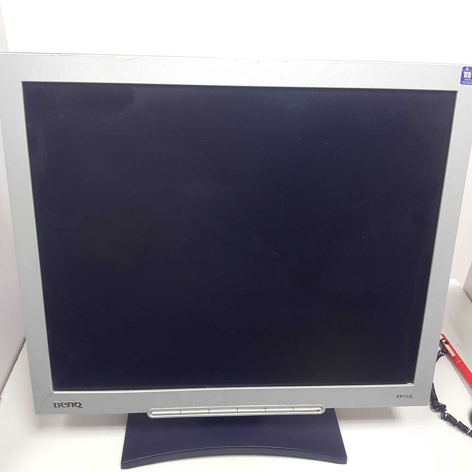 Монитор BenQ Q7T4