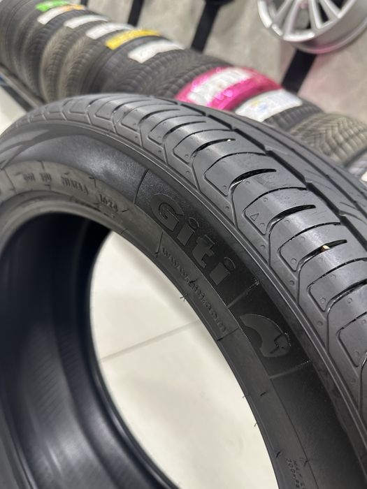 Масла балон От BYD новая. GITI 235/50/19