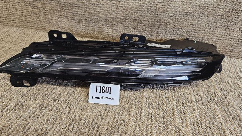 BMW G70 i7 LED Swarowski Faruri F1600, F1601