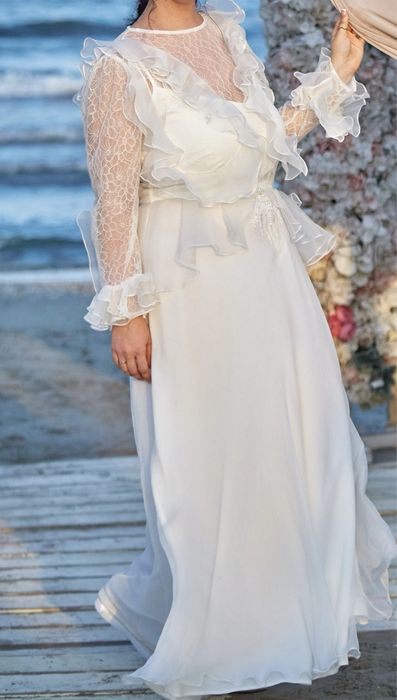 Rochie mireasa maravissi