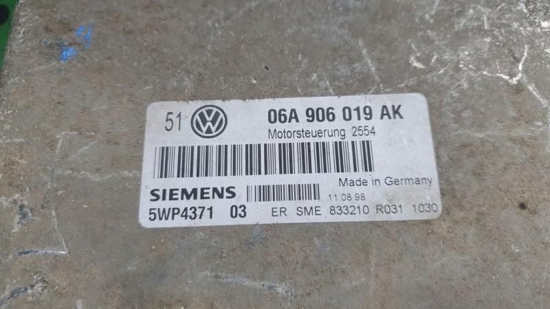 Calculator ecu Volkswagen Golf 4 1997-2005 06a906019ak