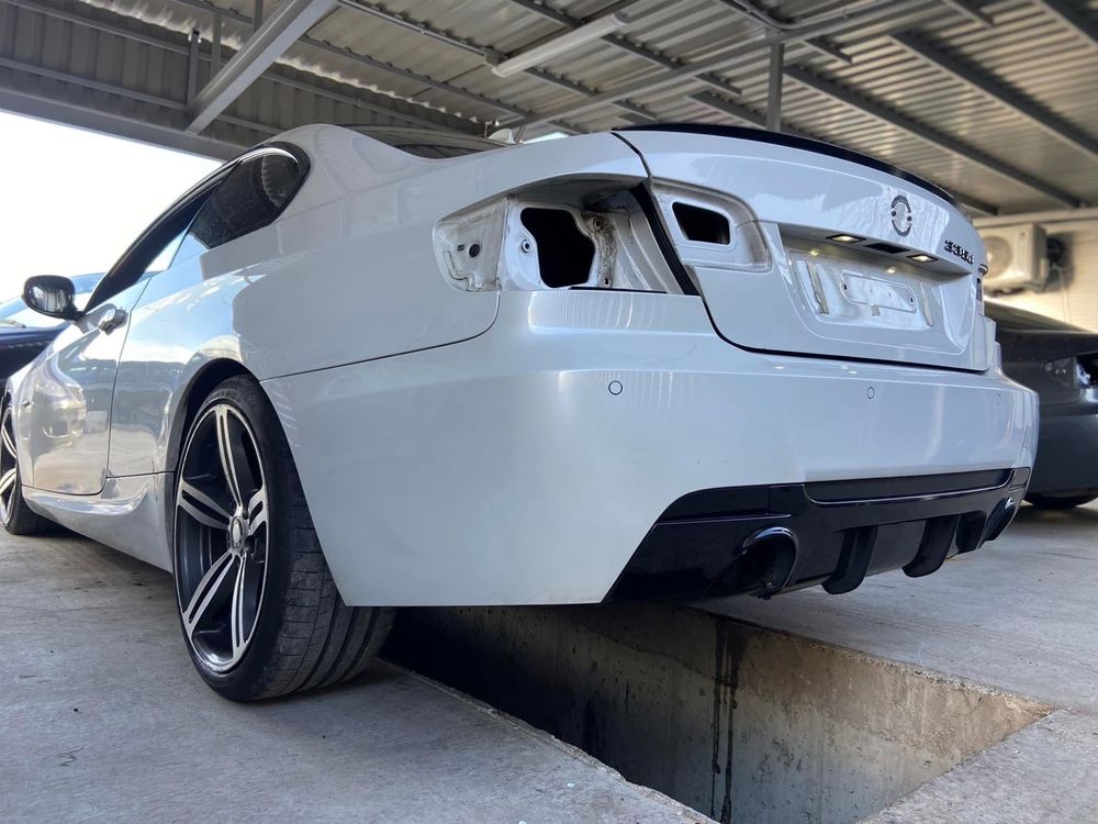 Dezmembrez BMW 335d E92 LCI 2011 Bi-turbo 286cp,Trapa,android,recaro