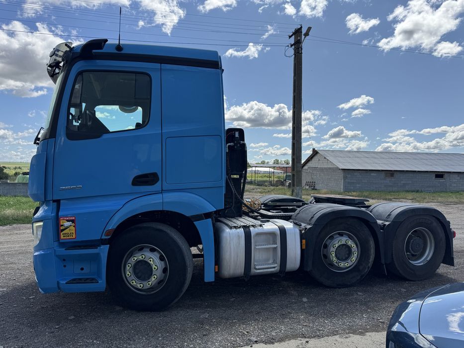 Cap Tractor Mercedes Benz Actros 2553 6x2/4 - MTMA 72t