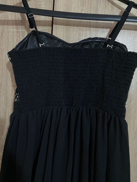 Черна рокля официална