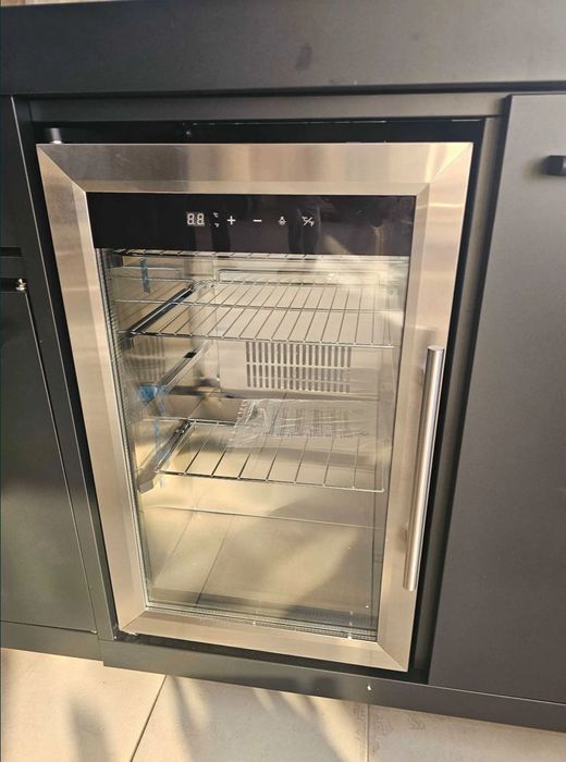 Професионално градинско барбекю