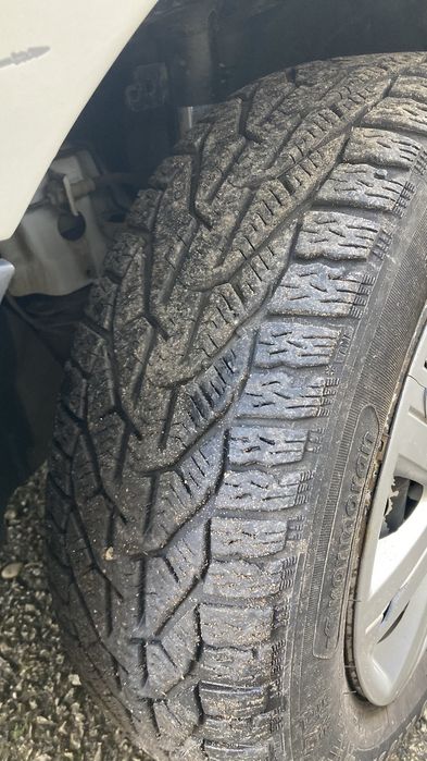 Продавам Renault kangoo 1.5dci 75ps 2013г.