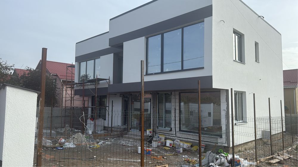 PROPRIETAR - Casa noua, moderna , Aleea 1 Parangului !