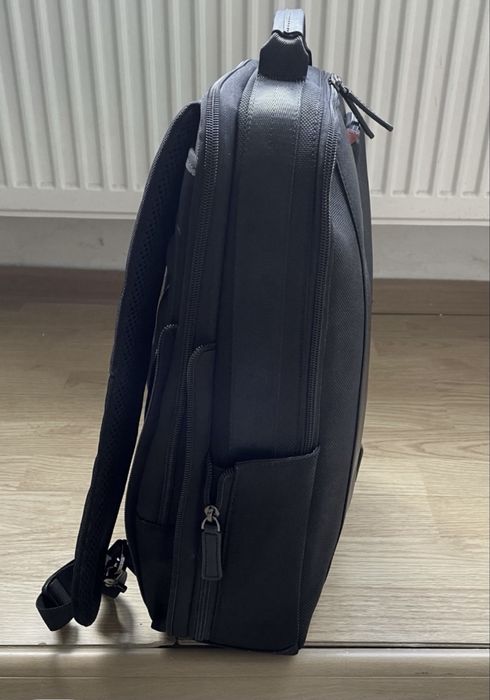 Rucsac de oras negru Ubisoft