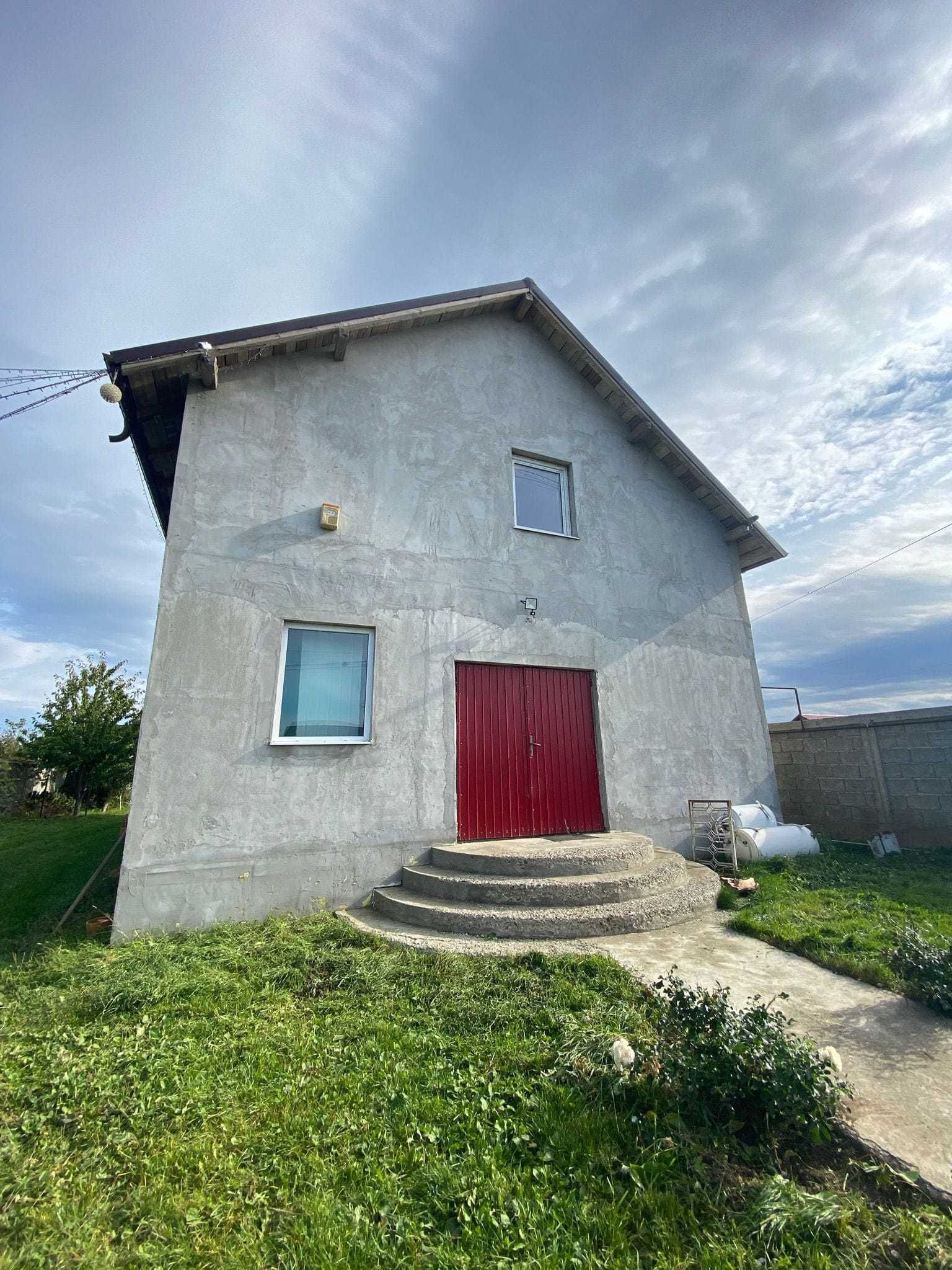 Casă la preț de apartament!1000 mp teren