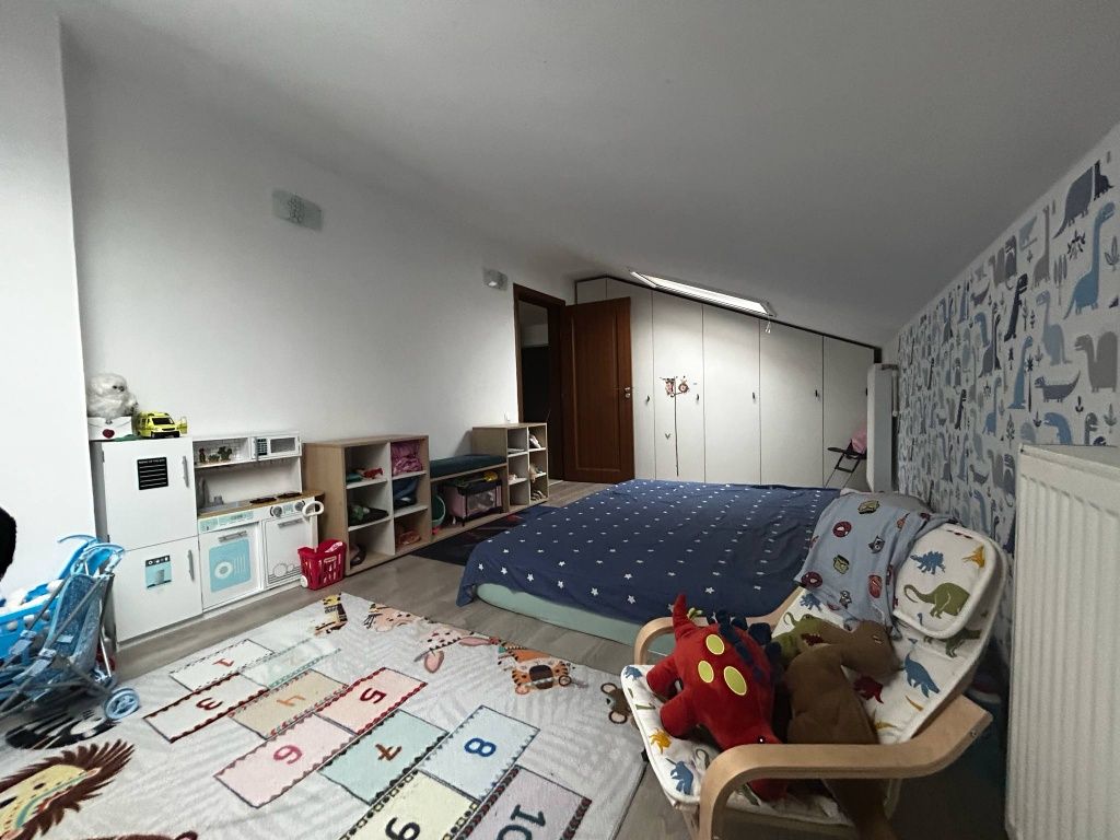 Apartament 4 camere, 138m², Mobilat/Utilat, str. Branduselor