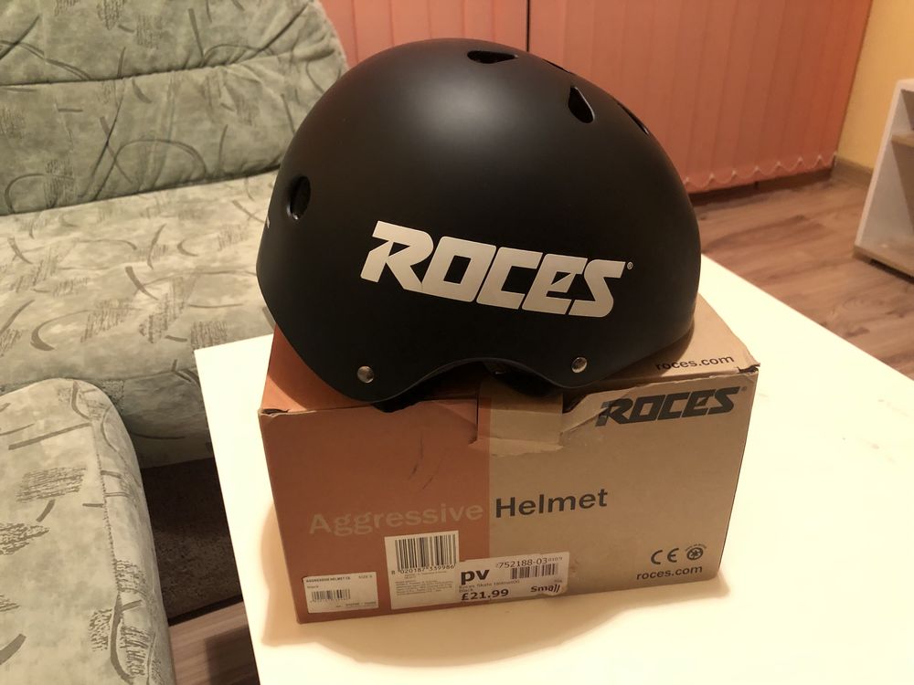 Roces Aggressive Skatehelm Mat Black S