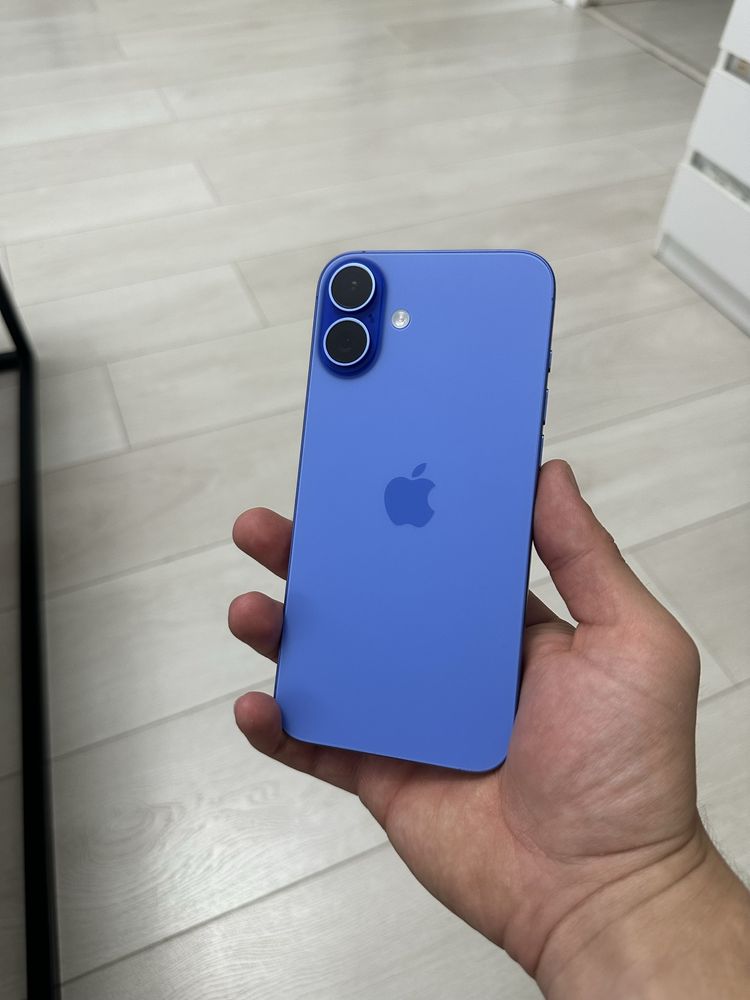 IPhone 16 Plus Ultramarine Ca Nou Garantie 128GB Neverlocked Impecabil