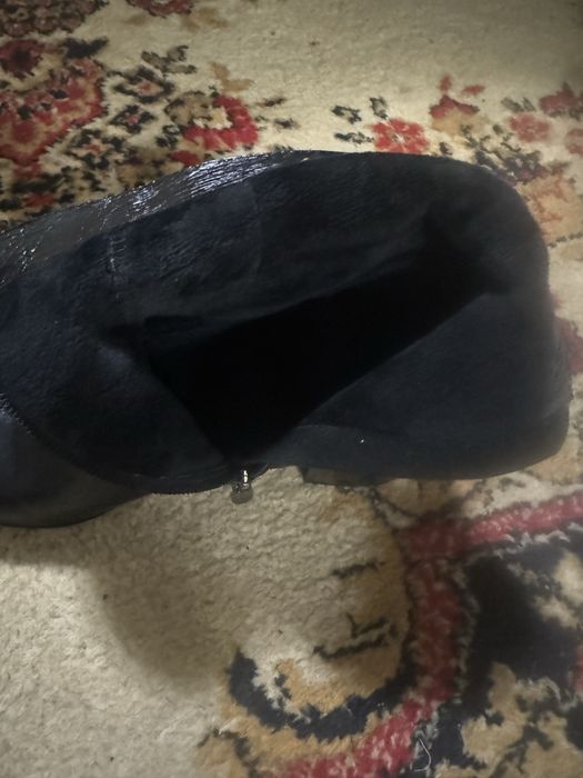 Ботинки коженые