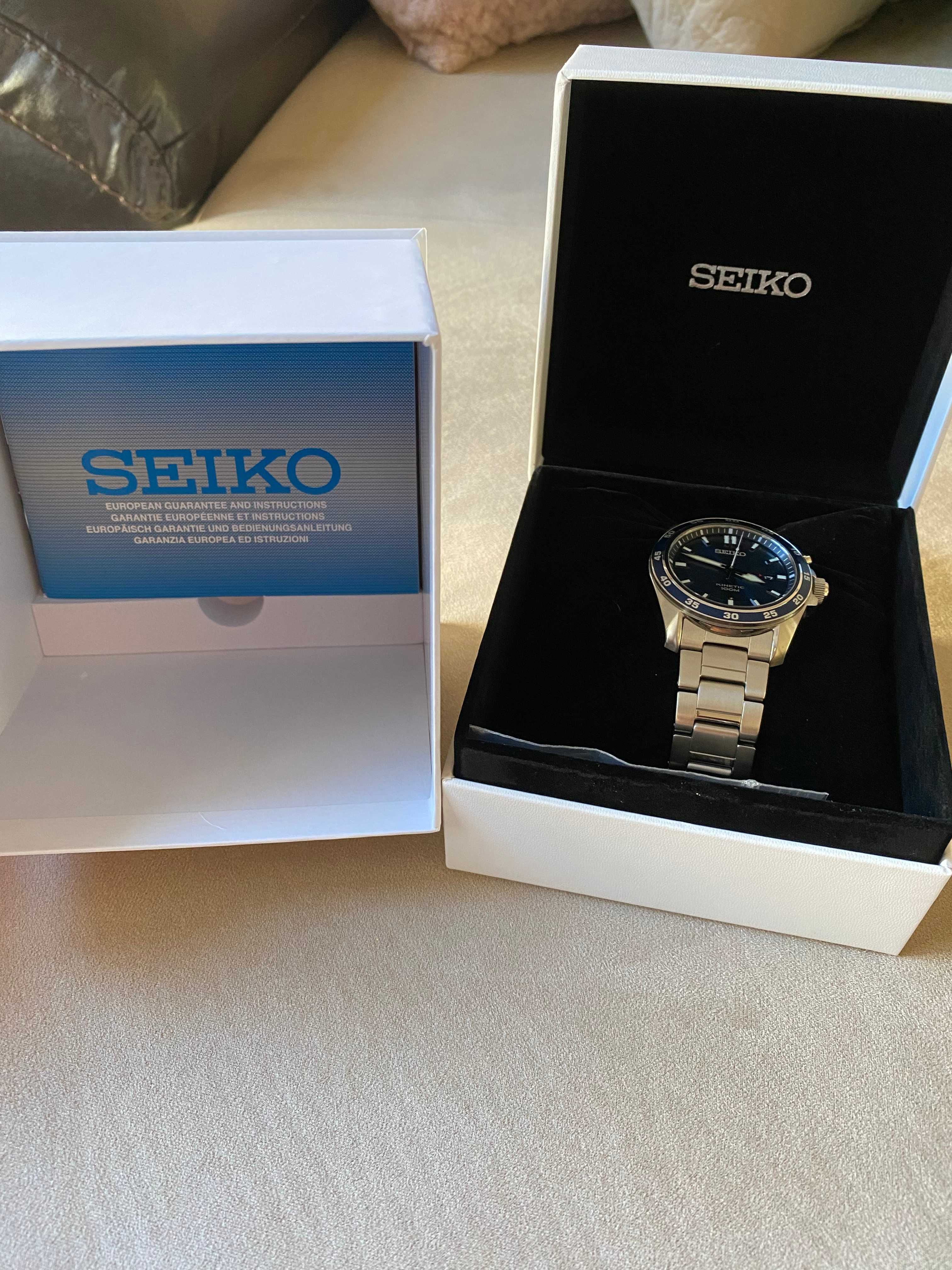 Продавам часовник Seiko Kinetic