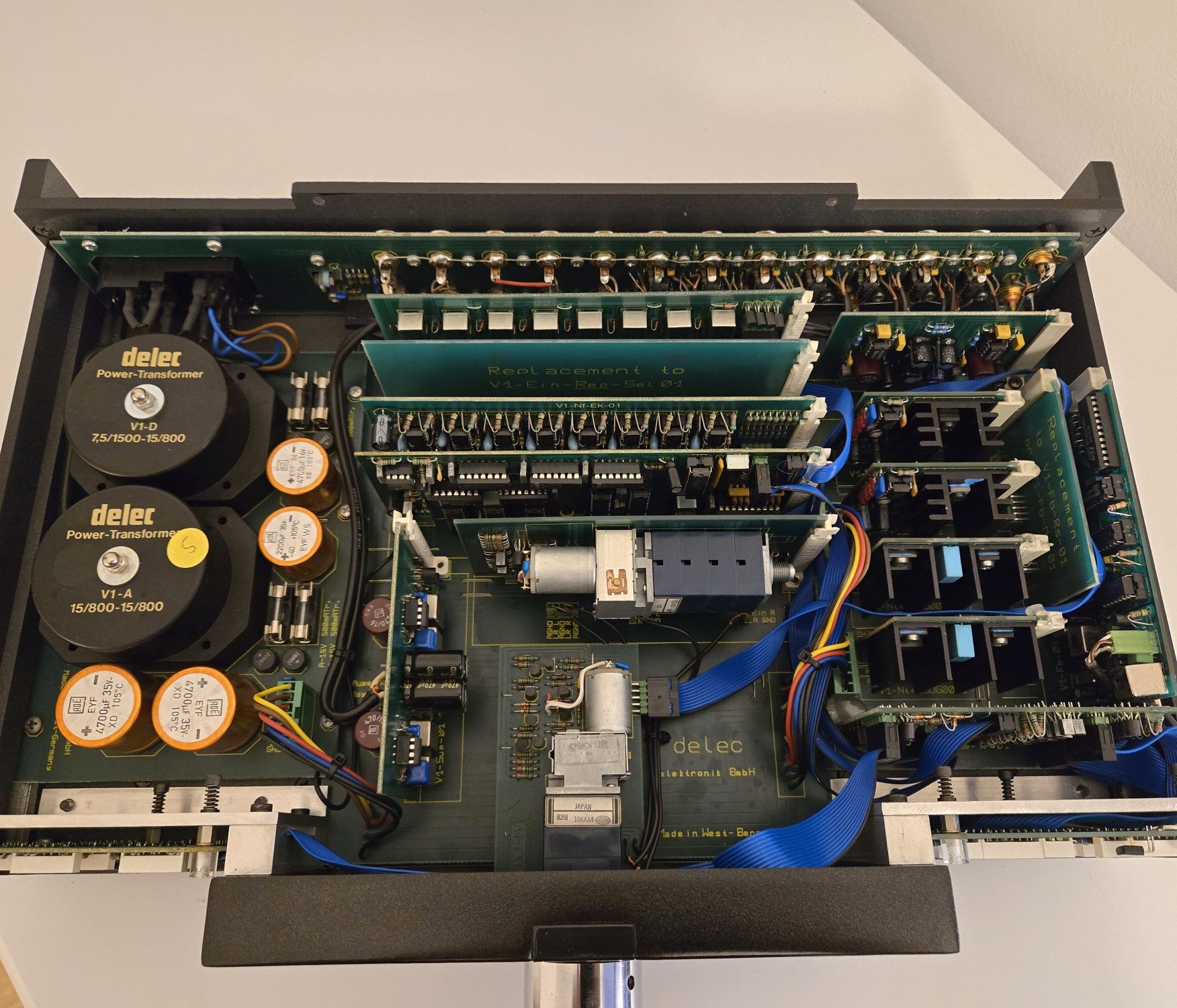 Preamplificator deosebit Delec Akzent AE1