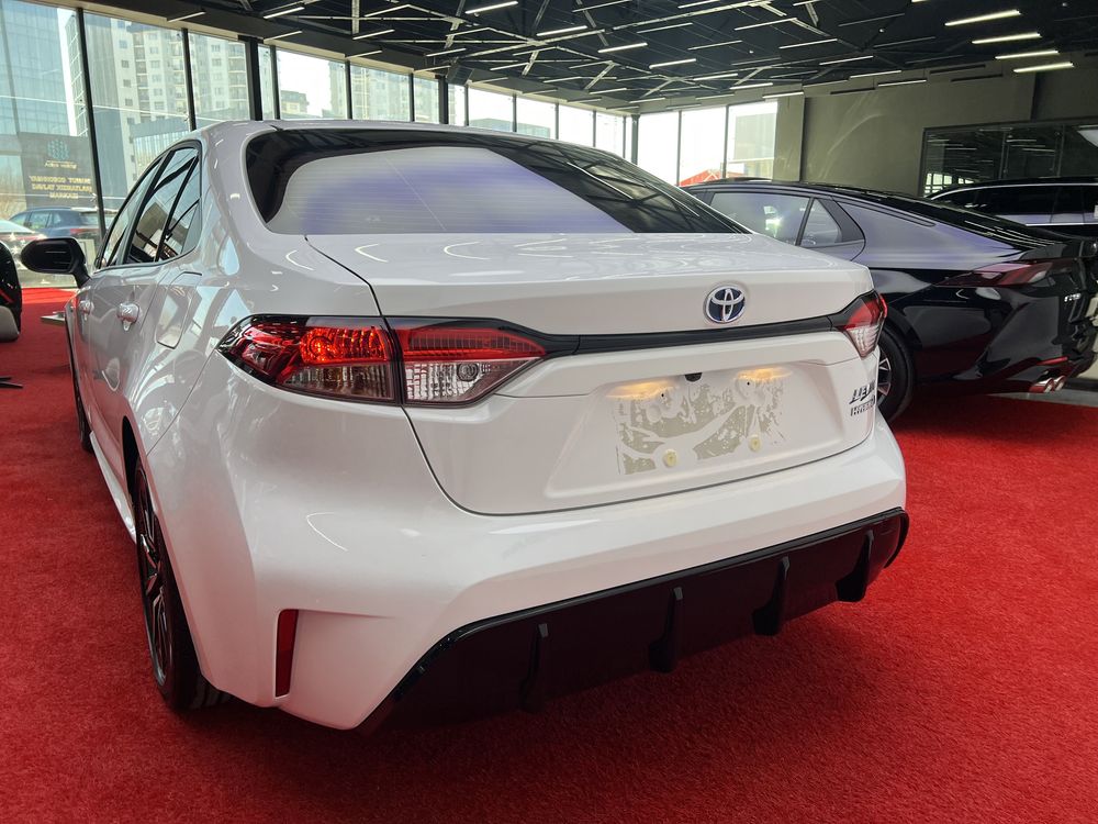 Toyota 1.8 hybrid в наличии