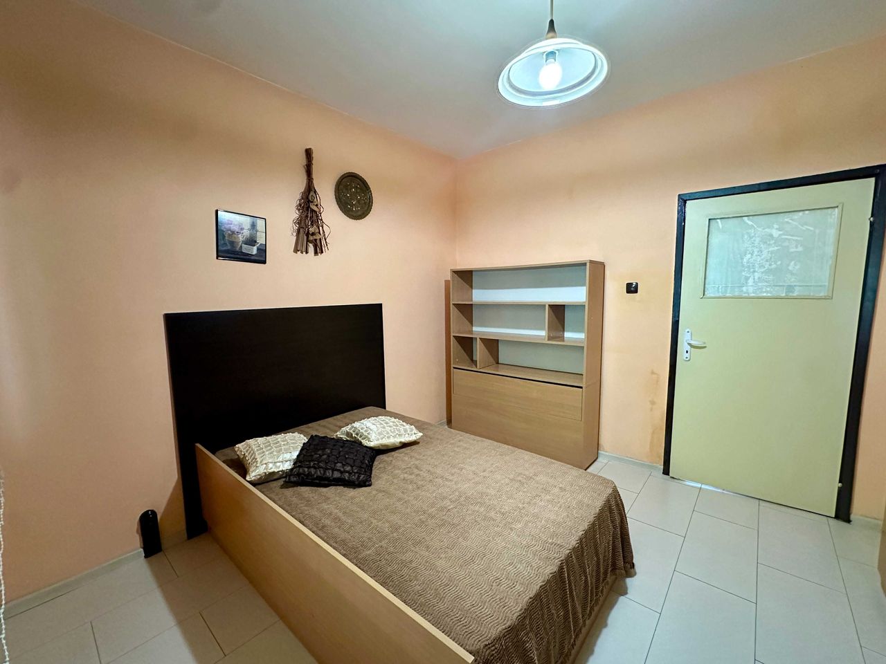 Продава се Тристаен апартамент в Пловдив, Кършияка - 93 кв.м за 1505 €/кв.м - Снимка #5