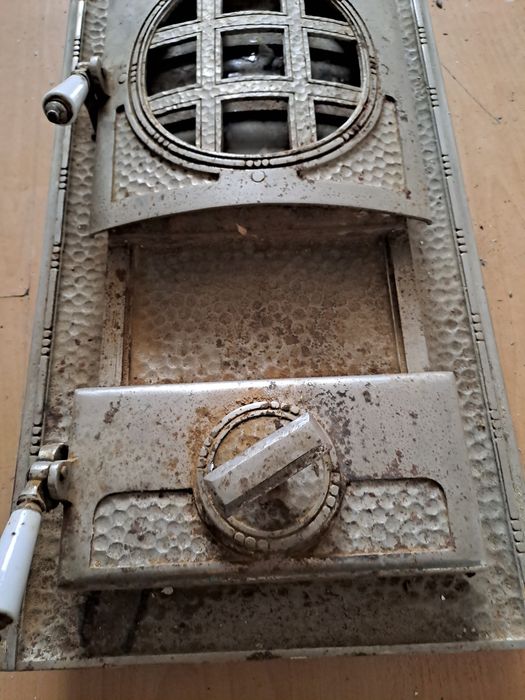 Vind usă soba stare buna